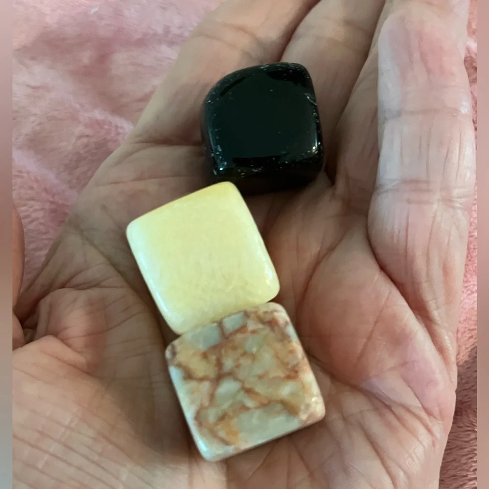 Colorful Crystal Square Collection - Picture 6 of 7